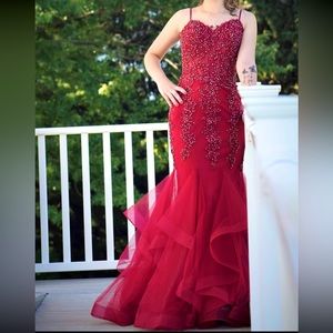 Prom Dress! Only worn for pictures!